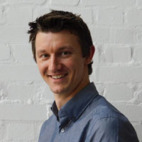 Dr Tim Easter - Specialist Interest in Small Animal Surgery, Consultant Orthopaedic Surgeon